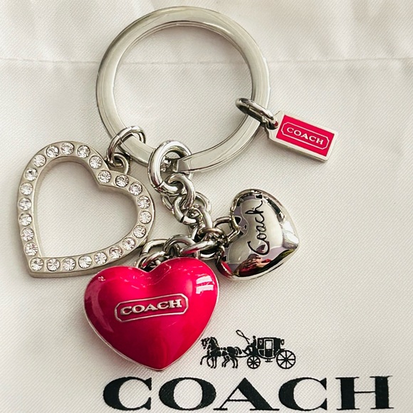 NWOT Coach Heart Keychain/ Bag Charm - Picture 9 of 9